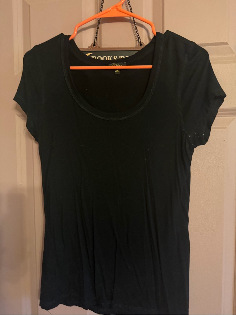 Cupio Black Short Sleeve Scoop Neck Tee